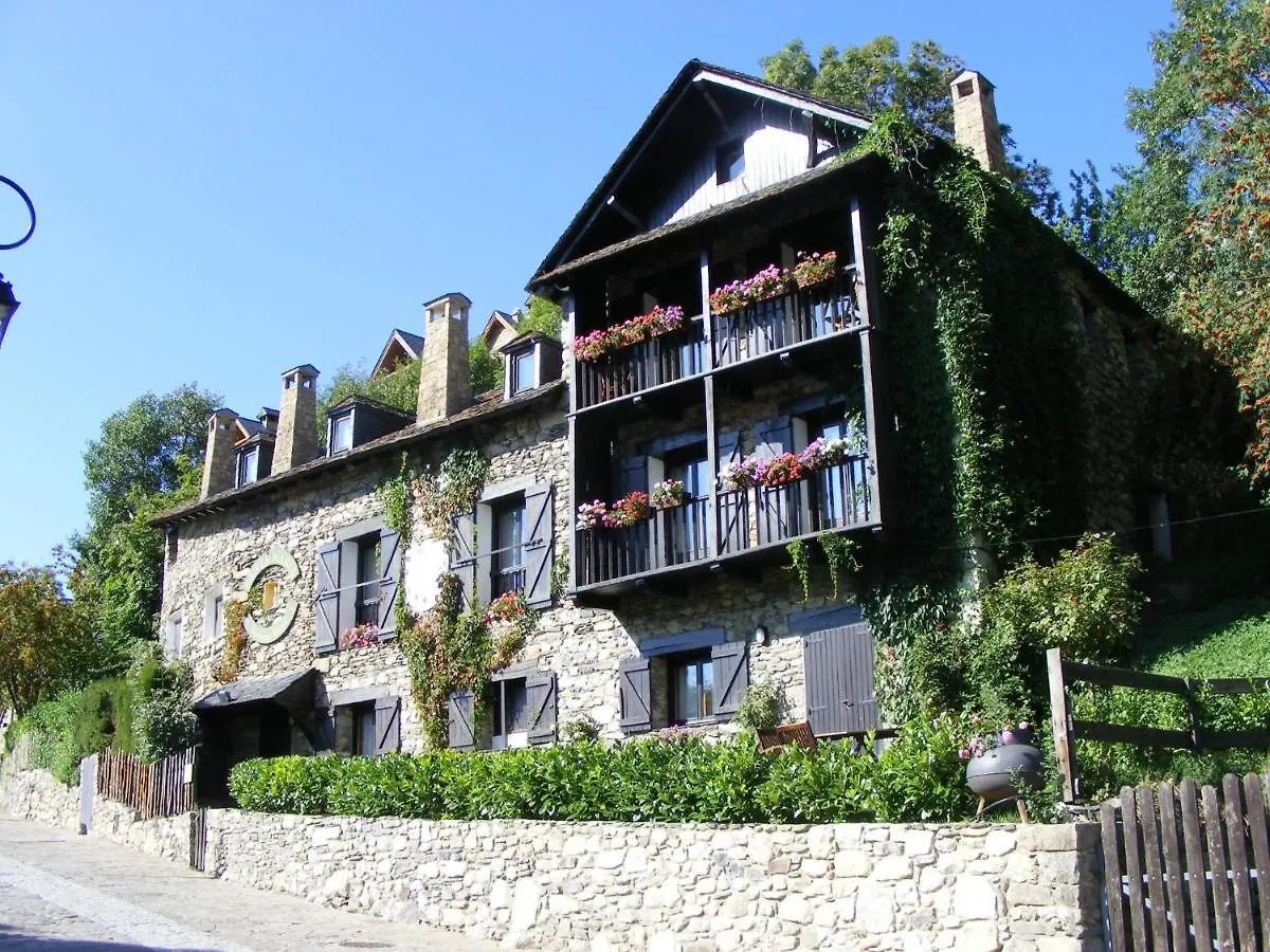 Hotel Santa Maria Taull location